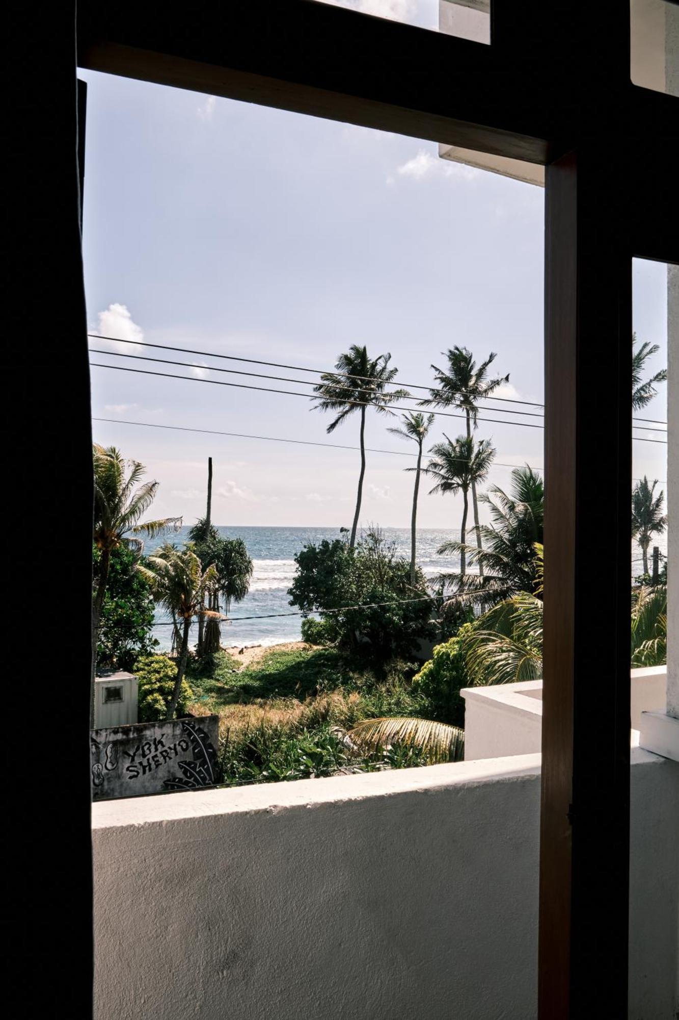 Ruma Surf Hotel Ahangama Dış mekan fotoğraf