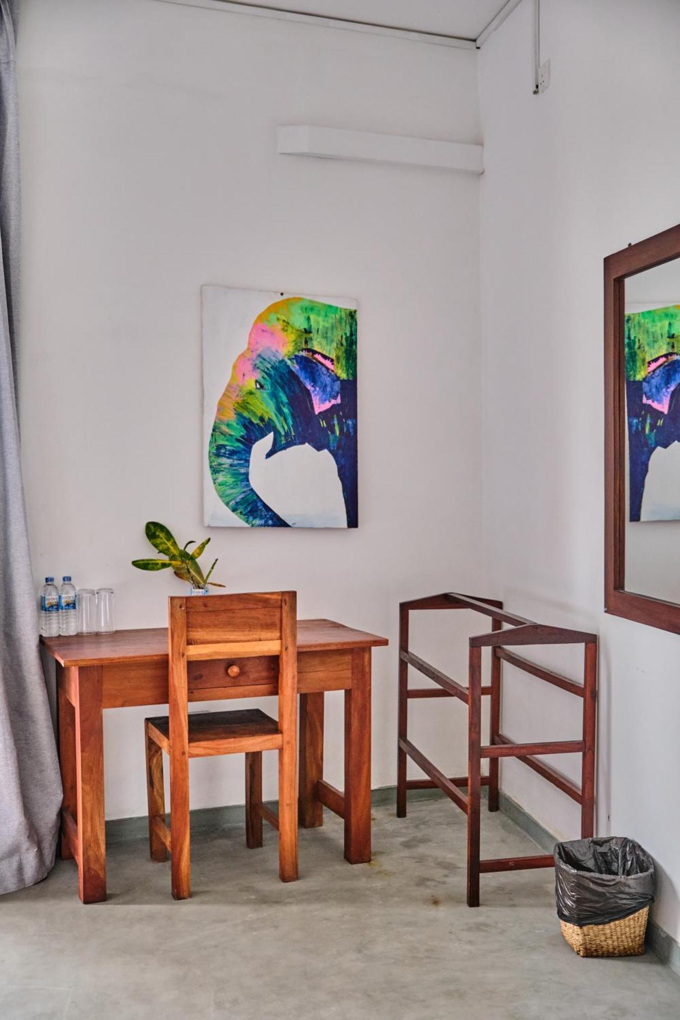 Ruma Surf Hotel Ahangama Dış mekan fotoğraf